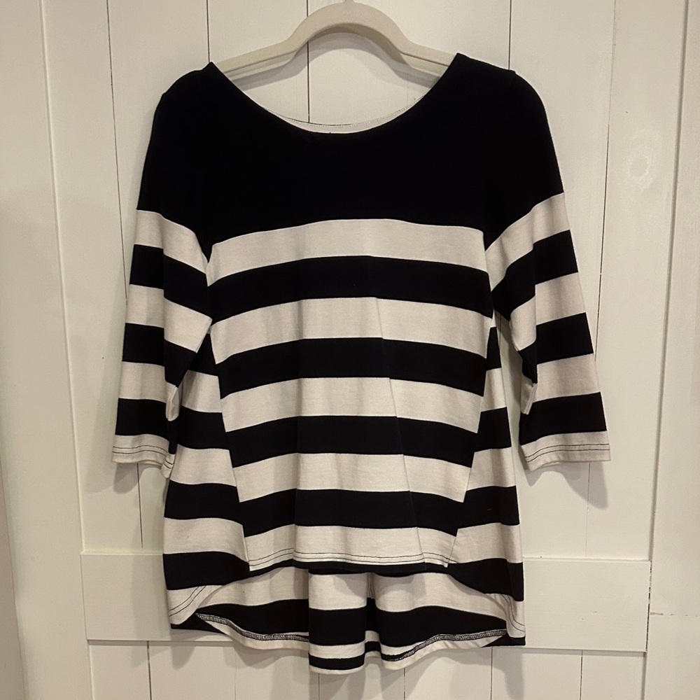 Lili Rose Navy & Cream Striped A-line Top (Size M)